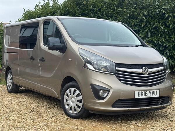 Vauxhall Vivaro 1.6 CDTi 2900 BiTurbo ecoFLEX Sportive Crew Van Double Cab 5dr Diesel Manual L2 H1 Euro 5 (s/s) (6 Seat) (120 ps)