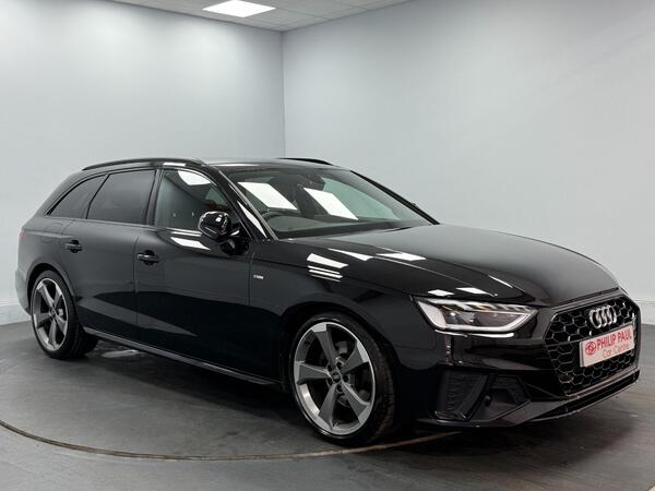 Audi A4 Avant 2.0 TFSI 35 Black Edition S Tronic Euro 6 (s/s) 5dr