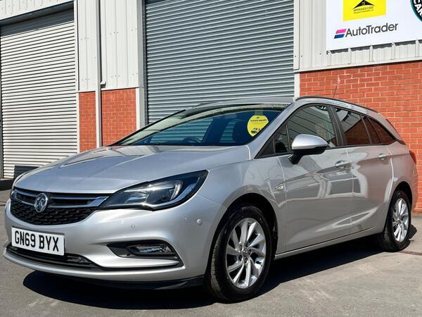 Vauxhall Astra 1.6 CDTi BlueInjection Design Sports Tourer Euro 6 (s/s) 5dr