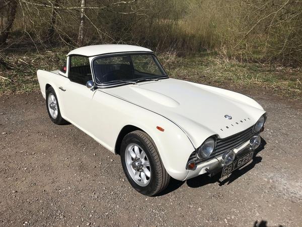 Triumph TR4