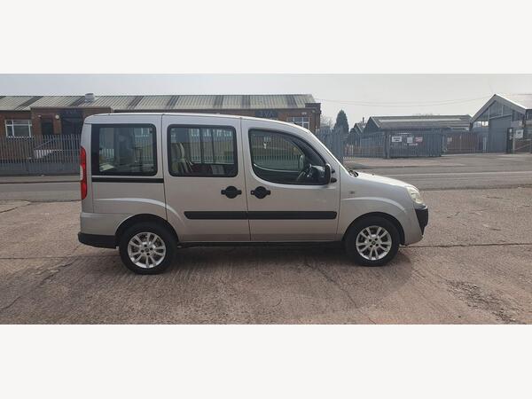 Fiat Doblo 1.9 MultiJet Dynamic 5dr