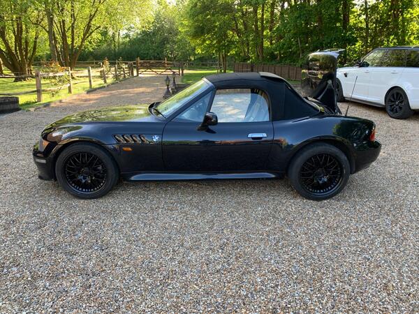 BMW Z3 2.8i Roadster 2dr