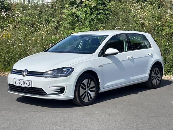 Volkswagen e-Golf 35.8kWh e-Golf Auto 5dr
