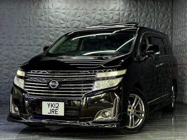 Nissan Elgrand 2.5 Highway Star Xtronic CVT 5dr 2.5 5dr MPV Petrol