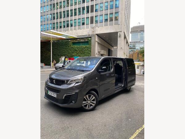 Peugeot e-Traveller 50kWh Business VIP Long MPV 5dr Electric Auto LWB (8 Seat, 7.4kW Charger) (136 ps)