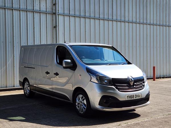 Renault Trafic 1.6L LL29 SPORT NAV DCI 0d 120 BHP Owned By CoOp Group Motorway Miles