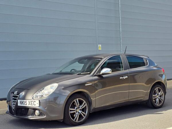 Alfa Romeo Giulietta 1.6 JTDM-2 Business Edition Euro 5 (s/s) 5dr