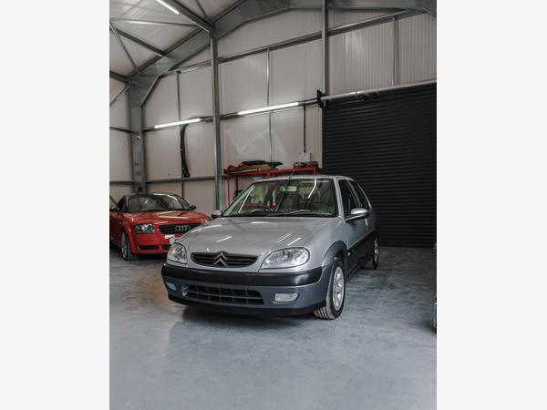 Citroen Saxo 1.6i VTR 3dr