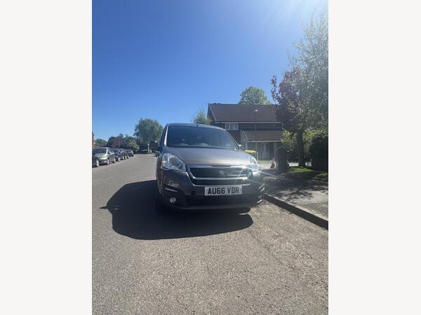 Peugeot Partner Tepee 1.6 BlueHDi Active ETG Euro 6 (s/s) 5dr
