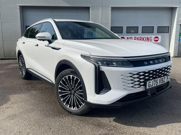 OMODA 9 1.5T SHS 34.46kWh Noble DHT3 4WD Euro 6 (s/s) 5dr