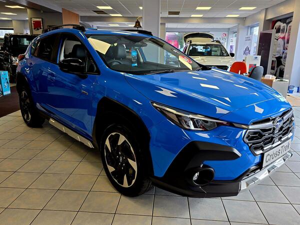 Subaru Crosstrek 2.0 i e-Boxer Touring Lineartronic 4WD Euro 6 (s/s) 5dr