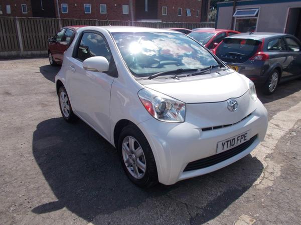 Toyota iQ 1.0 VVT-i Euro 4 3dr