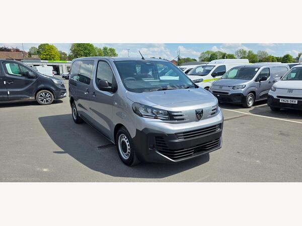Peugeot Expert 2.2 Professional M Euro 6 (s/s) 6dr