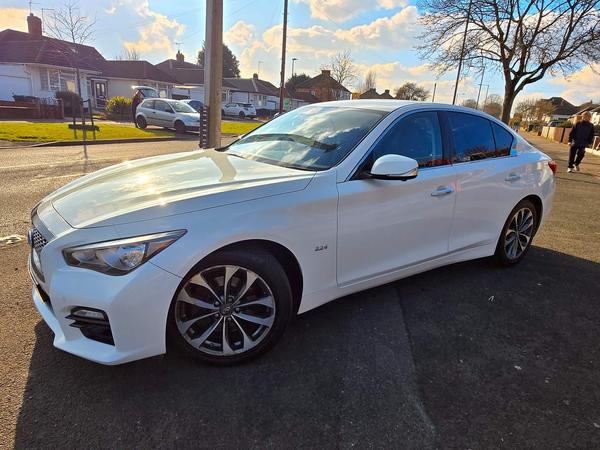Infiniti Q50 2.2d Sport Tech Auto Euro 5 (s/s) 4dr