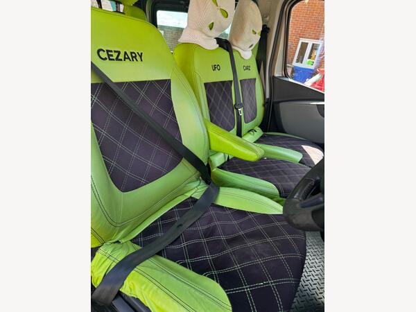 Renault Trafic 1.6 dCi ENERGY 29 Sport LWB Euro 5 (s/s) 5dr (9 Seat)