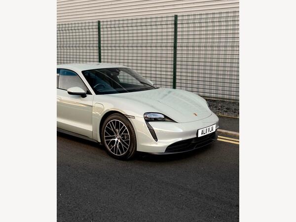 Porsche Taycan Performance 79.2kWh Auto RWD 4dr