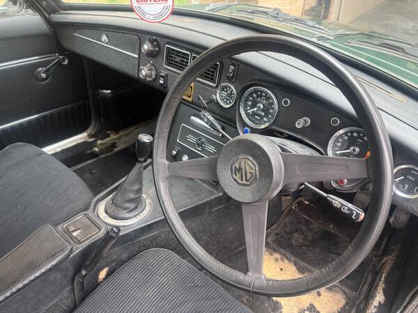 MG MGB GT