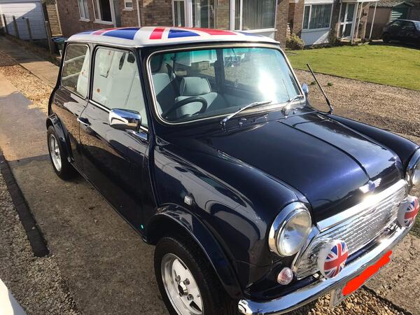 Austin Mini 1.0 Mayfair 2dr