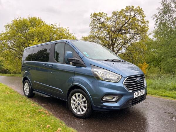 Ford Tourneo Custom 2.0 310 EcoBlue Titanium Minibus Double Cab 5dr Diesel Manual L1 Euro 6 (s/s) (130 ps)