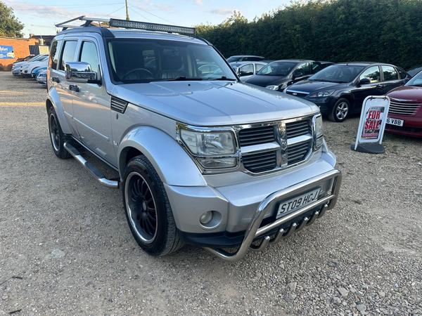 Dodge Nitro 2.8 CRD SXT 5dr