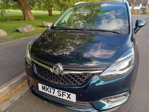 Vauxhall Zafira Tourer 1.4i Turbo SRi Nav Auto Euro 6 5dr