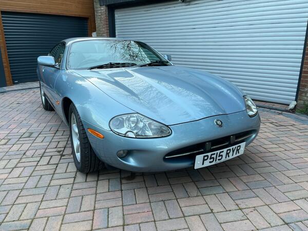 Jaguar XK8 4.0 2dr
