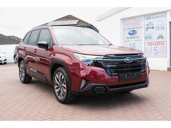 Subaru Forester 2.0 i e-Boxer Touring Lineartronic 4WD Euro 6 (s/s) 5dr