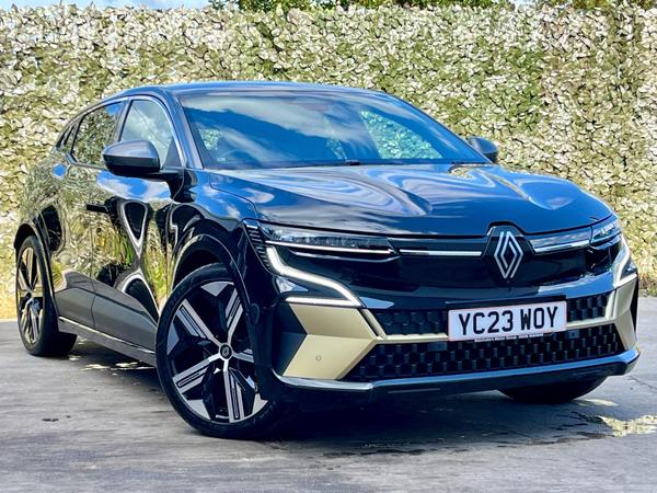 Renault Megane E-Tech EV60 60kWh iconic Auto 5dr (optimum charge)