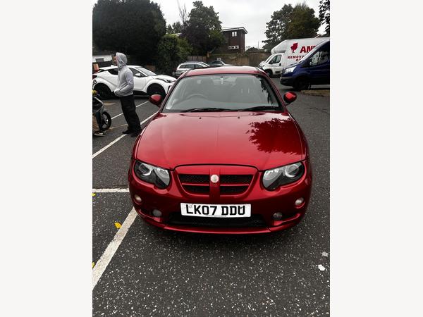 MG ZT 1.8 120 + 4dr