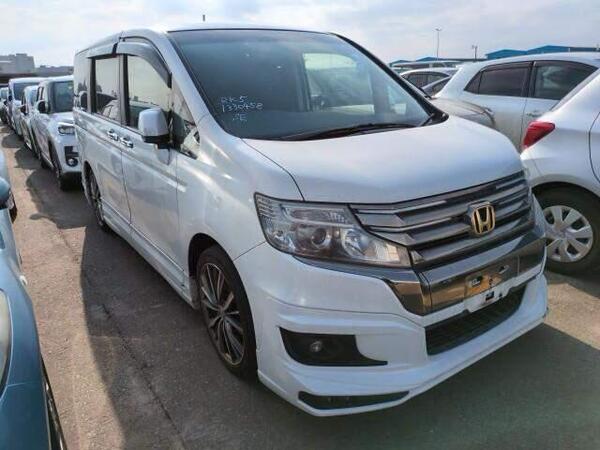 Honda Stepwagon 2.0 i-VTEC Spada Z