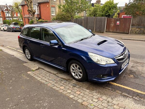 Subaru Legacy 2.0D S Sport Tourer 4WD Euro 5 5dr
