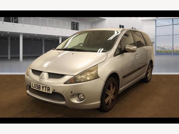 Mitsubishi Grandis 2.4 Warrior 5dr