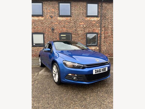 Volkswagen Scirocco 2.0 TDI GT DSG Euro 5 3dr