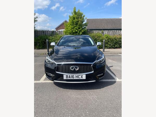 Infiniti Q30 1.5d Premium DCT Euro 6 (s/s) 5dr