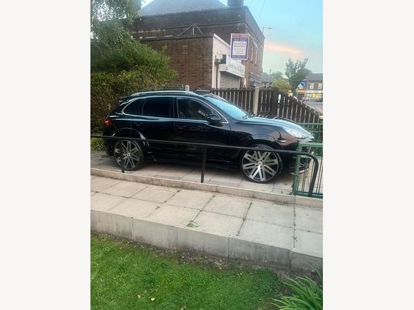 Porsche Cayenne 3.0 TD V6 Platinum Edition TiptronicS 4WD Euro 5 (s/s) 5dr