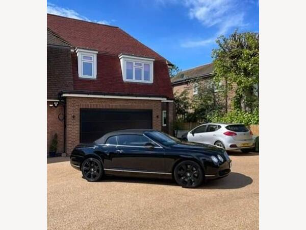 Bentley Continental 6.0 W12 GTC Auto 4WD Euro 4 2dr