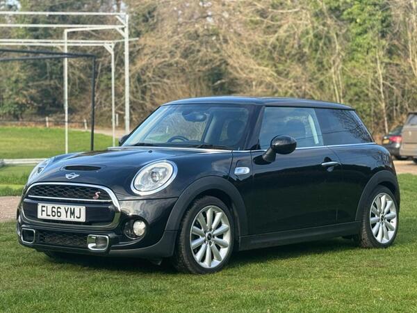 MINI Hatch 2.0 Cooper S Auto Euro 6 (s/s) 3dr