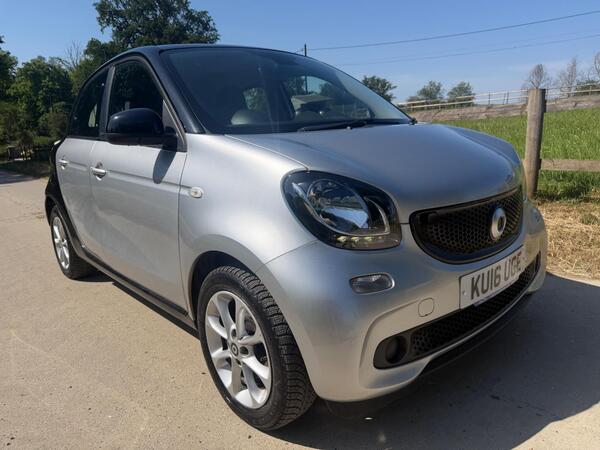 Smart forfour 0.9T Passion (Premium) Euro 6 (s/s) 5dr