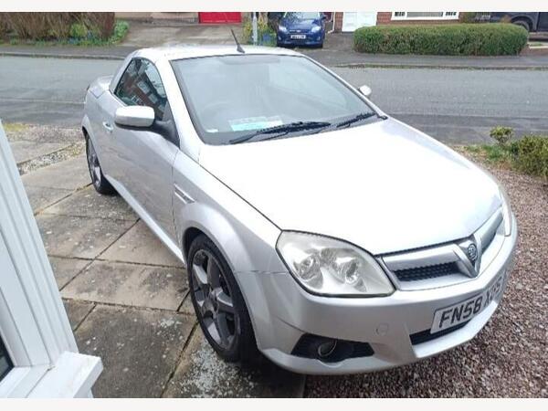 Vauxhall Tigra 1.4i 16v Exclusiv 2dr (a/c)