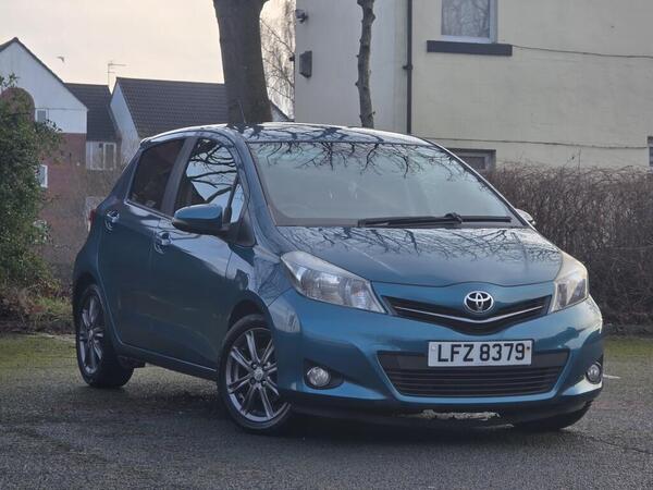Toyota Yaris 1.33 Dual VVT-i SR Euro 5 5dr