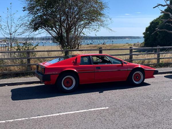 Lotus Esprit 2.2 2dr