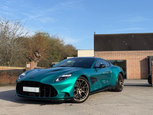 Aston Martin Vanquish 5.2 V12 BiTurbo Auto Euro 6 (s/s) 2dr