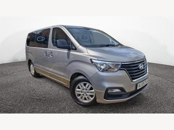 Hyundai i800 2.5 CRDi SE Nav Euro 6 5dr