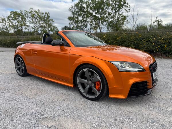 Audi TT RS 2.5 TFSI Plus Roadster S Tronic quattro Euro 5 2dr