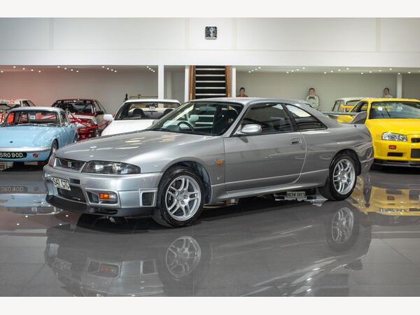 Nissan Skyline 2.6 R33 GT-R V-Spec (UK Specification) 2dr