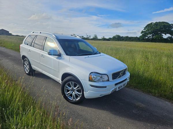 Volvo XC90 2.4 D5 SE Lux Geartronic 4WD Euro 5 5dr