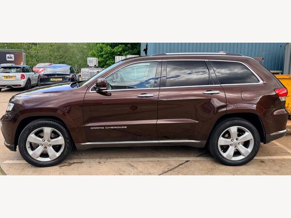 Jeep Grand Cherokee 3.0 V6 CRD Summit Auto 4WD Euro 5 5dr