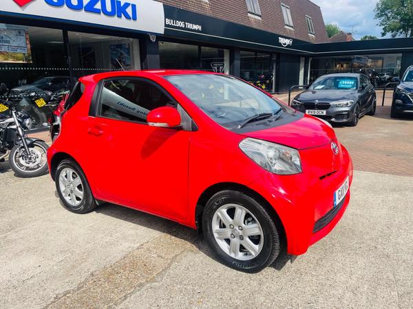 Toyota iQ 1.0 VVT-i Euro 5 3dr