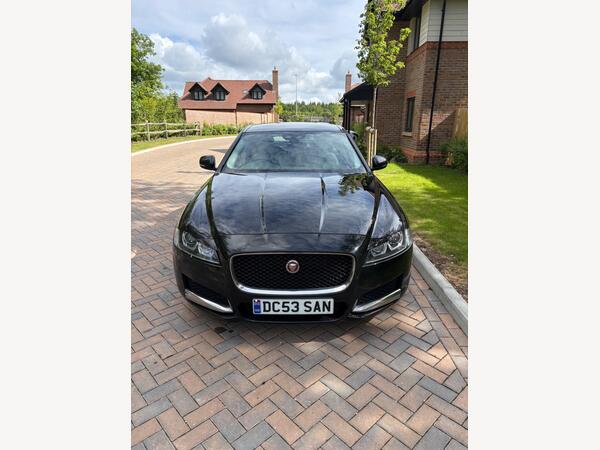 Jaguar XF 2.0d Portfolio Auto Euro 6 (s/s) 4dr