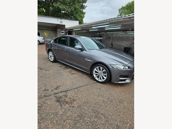 Jaguar XF 2.0d R-Sport Auto AWD Euro 6 (s/s) 4dr